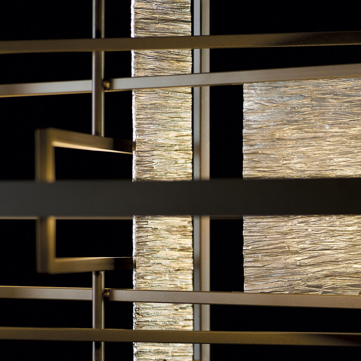 Hubbardton Forge 2016 Dark Smoke Sterling Standard Summer LED Pendant