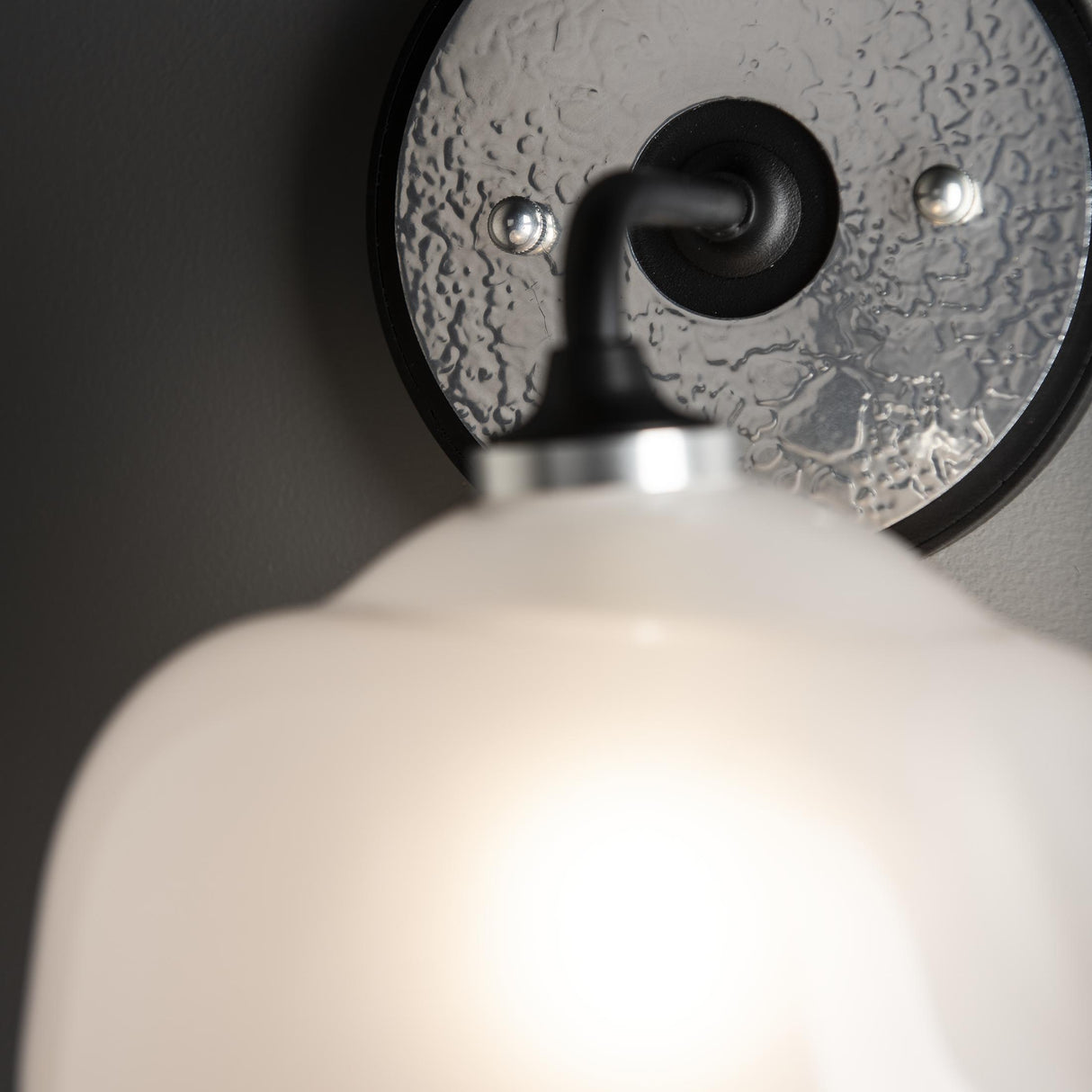 Hubbardton Forge 2022 Black Sterling Frosted Glass (FD) Ume 1-Light Curved Arm Bath Sconce