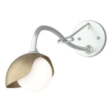Hubbardton Forge 2022 Vintage Platinum Soft Gold Opal Glass (GG) Brooklyn 1-Light Single Shade Long-Arm Sconce
