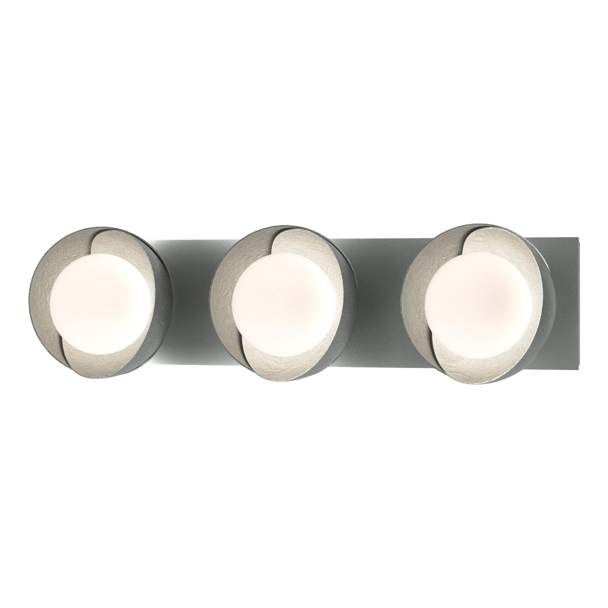 Hubbardton Forge 2022 Vintage Platinum Vintage Platinum Opal Glass (GG) Brooklyn 3-Light Straight Double Shade Bath Sconce