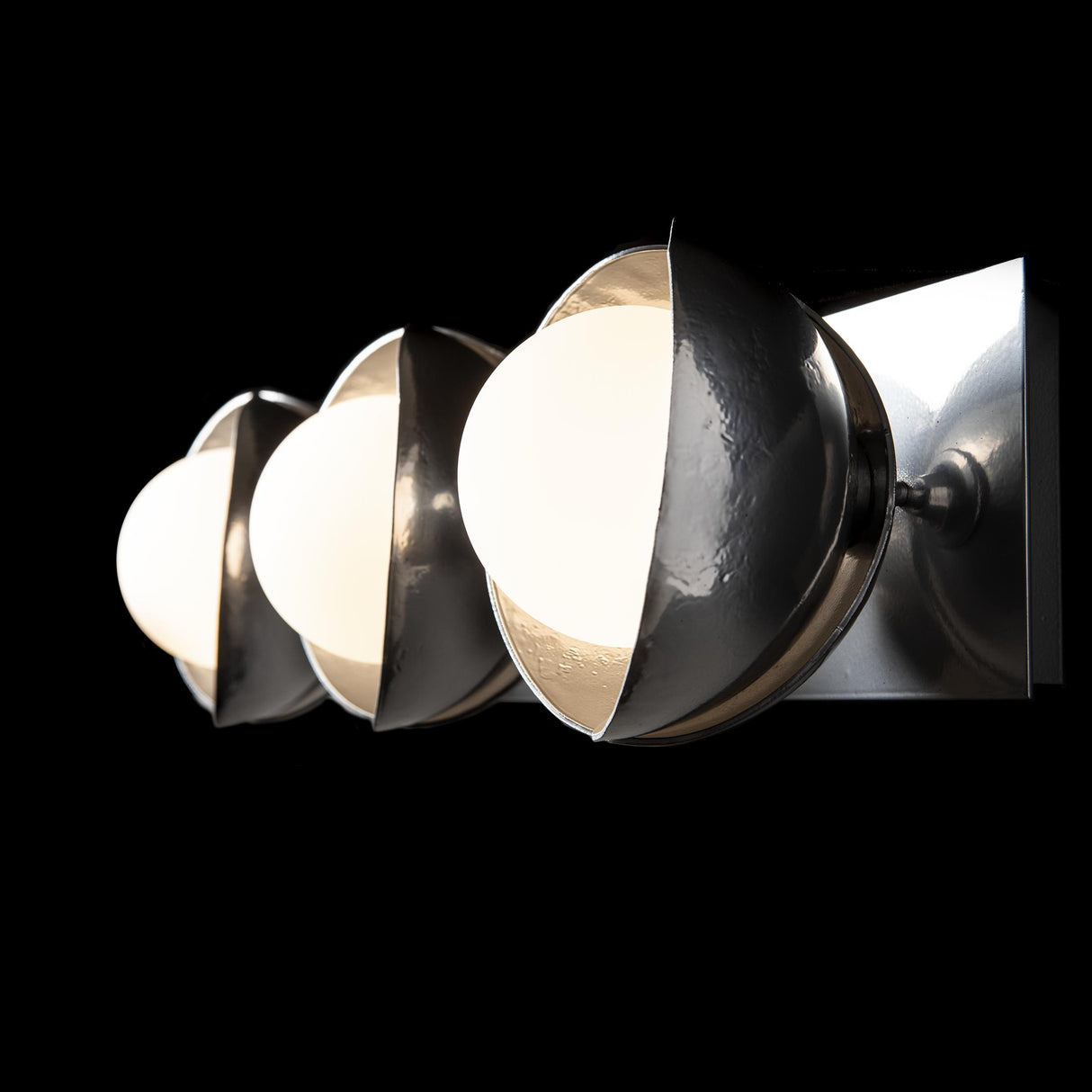 Hubbardton Forge 2022 Sterling Sterling Opal Glass (GG) Brooklyn 3-Light Straight Double Shade Bath Sconce