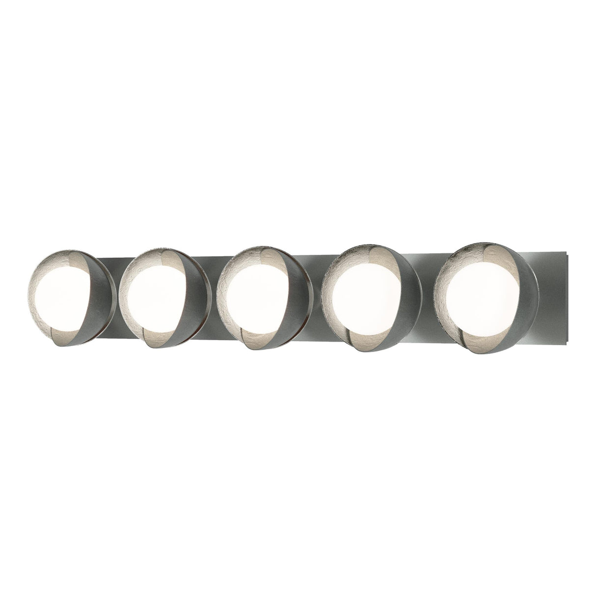 Hubbardton Forge 2022 Vintage Platinum Sterling Opal Glass (GG) Brooklyn 5-Light Straight Double Shade Bath Sconce