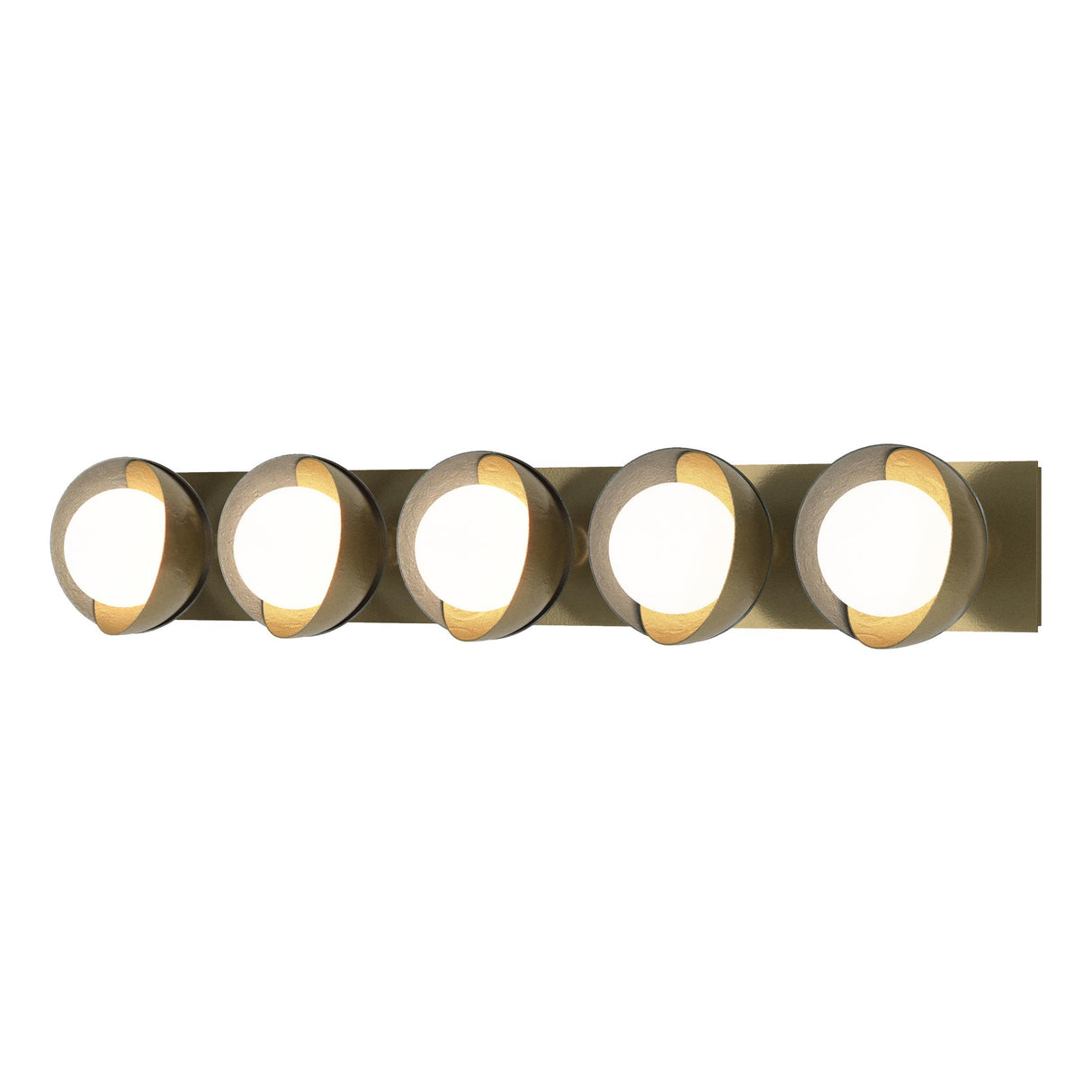Hubbardton Forge 2022 Modern Brass Vintage Platinum Opal Glass (GG) Brooklyn 5-Light Straight Double Shade Bath Sconce