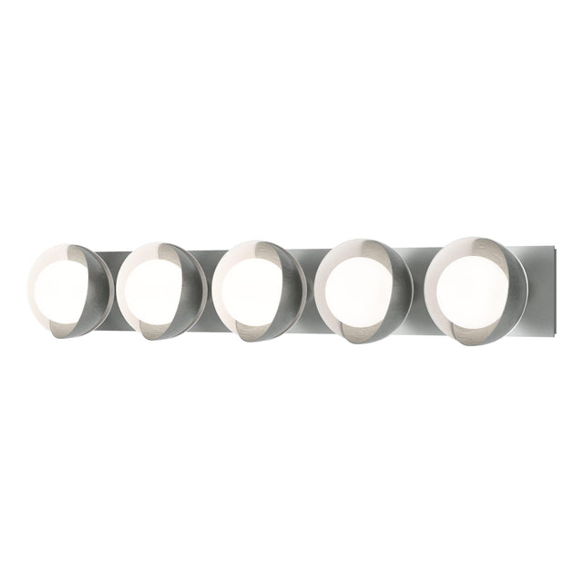 Hubbardton Forge 2022 Vintage Platinum White Opal Glass (GG) Brooklyn 5-Light Straight Double Shade Bath Sconce