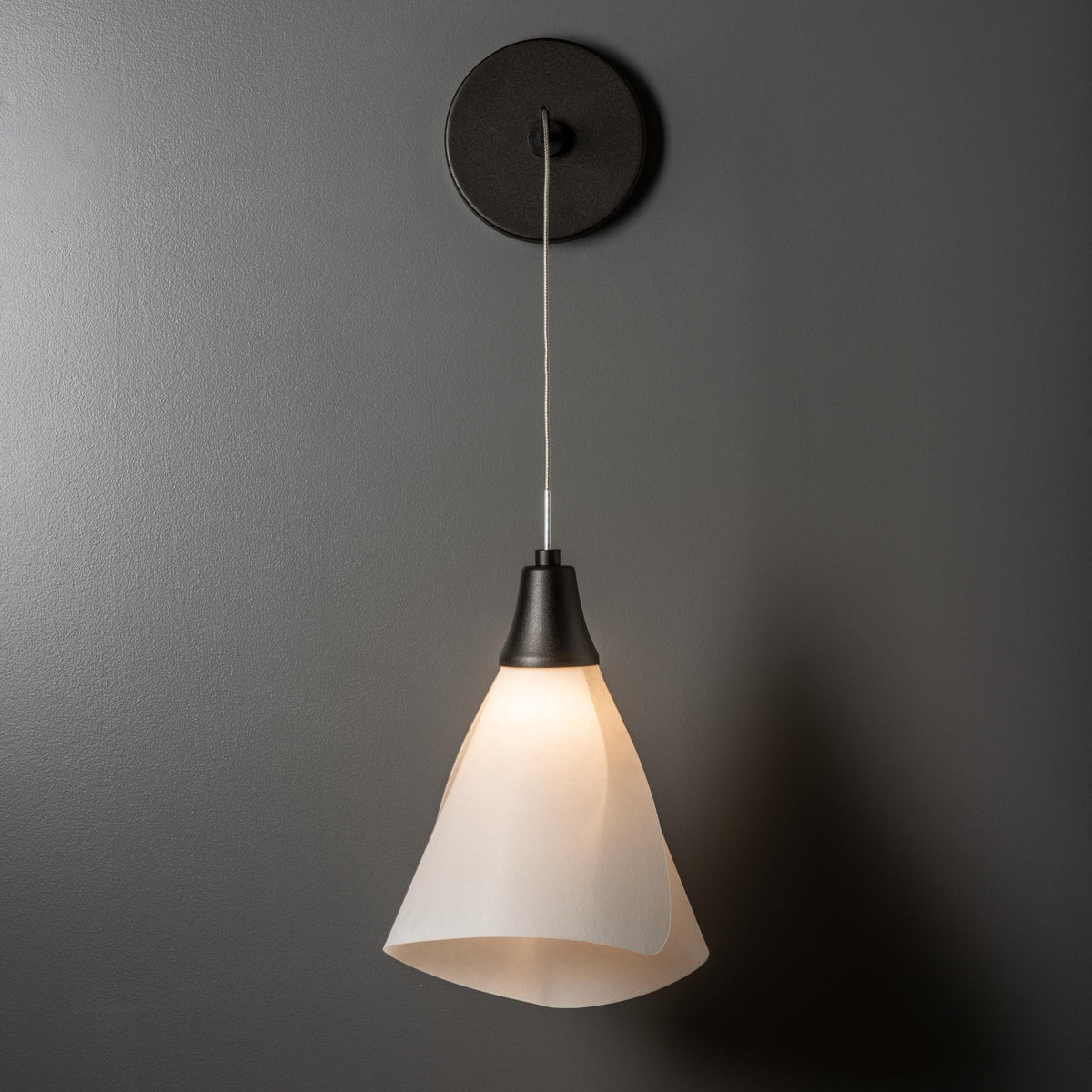 Hubbardton Forge 2022 Oil Rubbed Bronze Spun Frost (SH) Mobius Low Voltage Sconce