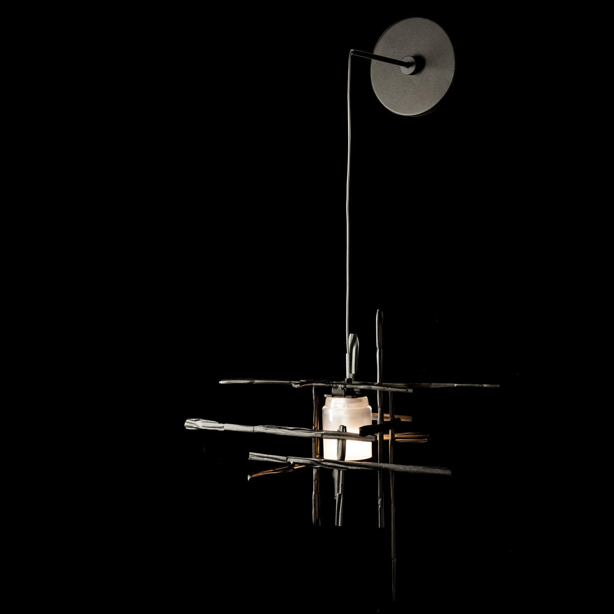 Hubbardton Forge 2022 Oil Rubbed Bronze Cast Glass (YC) Tura Frosted Glass Low Voltage Sconce