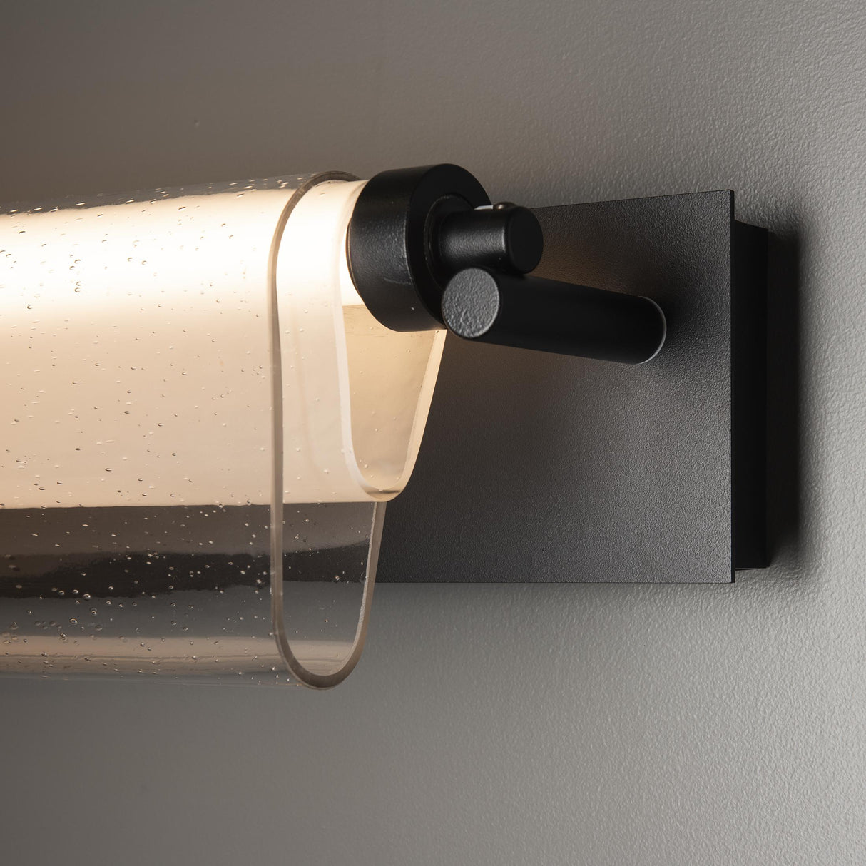 Hubbardton Forge 2023 Black Seeded Glass with Opal Diffuser (ZS) Draped Glass LED Bath Bar