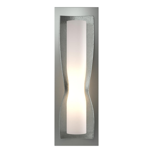 Hubbardton Forge 2011 Vintage Platinum Opal Glass (GG) Dune Sconce