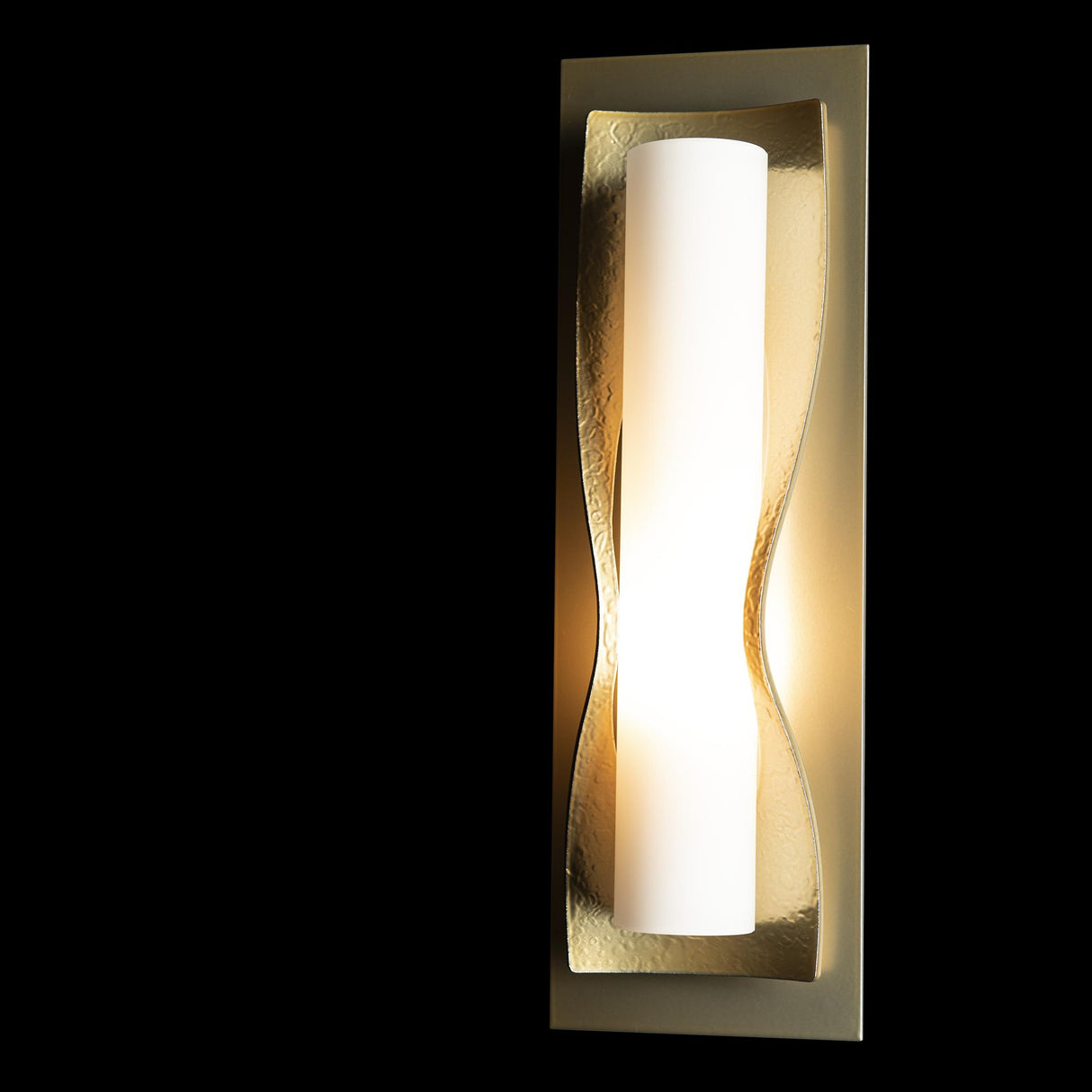 Hubbardton Forge 2011 Modern Brass Opal Glass (GG) Dune Sconce