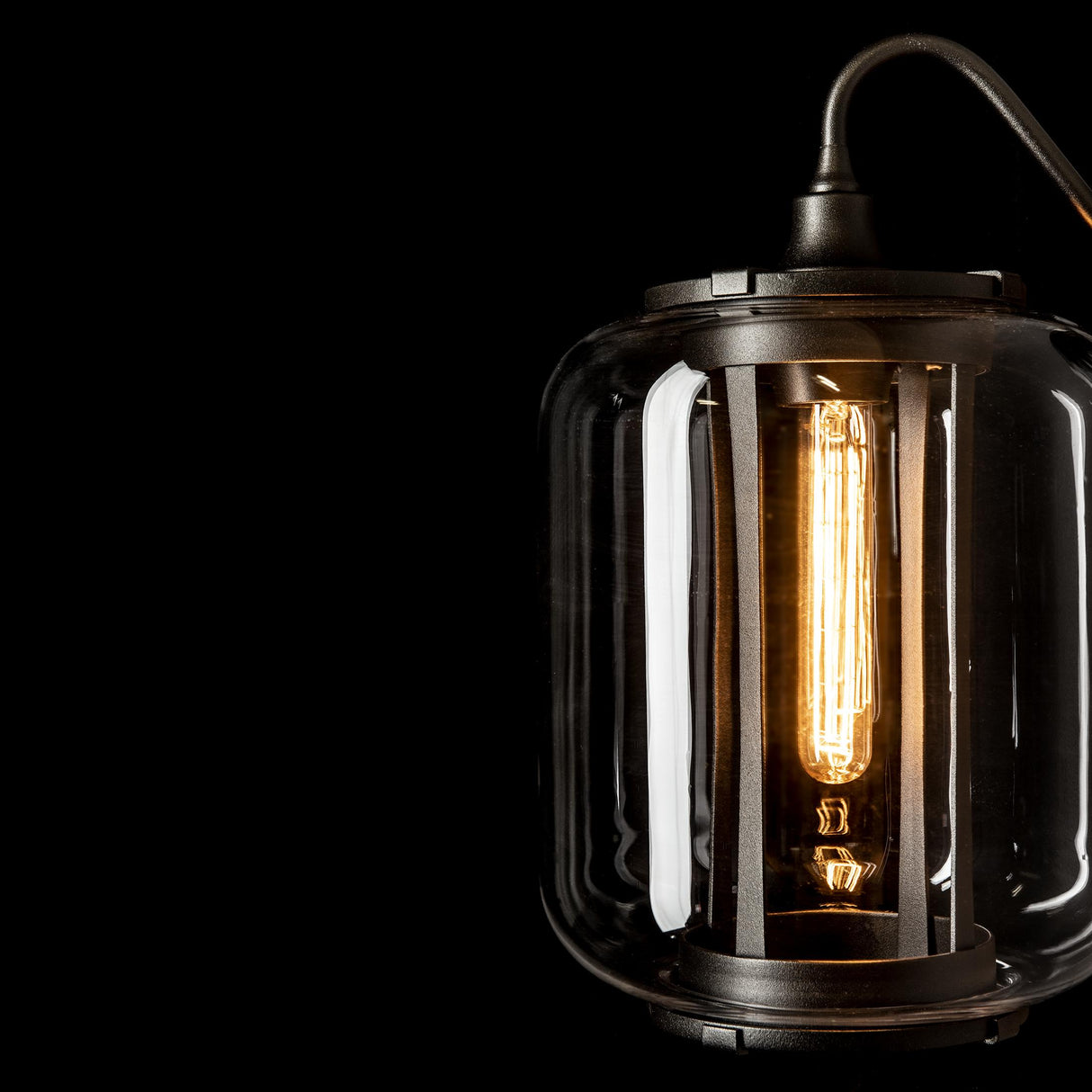 Hubbardton Forge 2022 Coastal Oil Rubbed Bronze Clear Glass (ZM) Fairwinds Large Outdoor Sconce