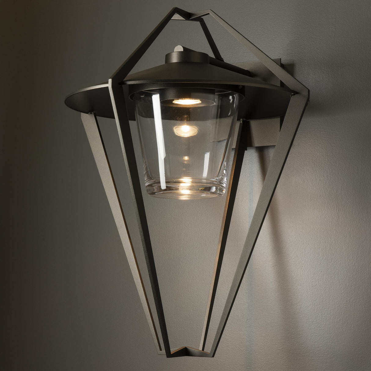 Hubbardton Forge 2022 Coastal Oil Rubbed Bronze Clear Glass (ZM) Stellar Large Outdoor Sconce