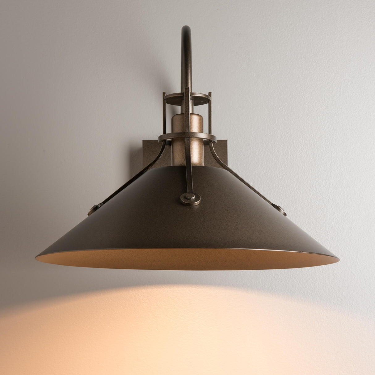 Hubbardton Forge 2019 Coastal Bronze Henry Large Dark Sky Friendly Outdoor Sconce
