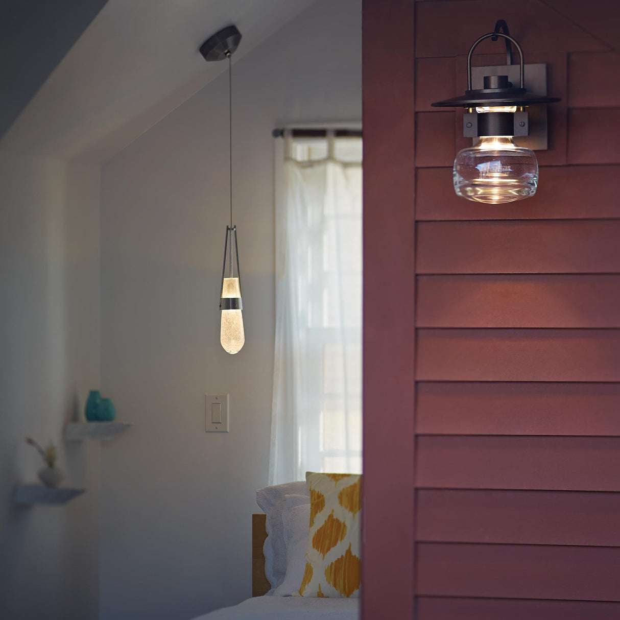 Hubbardton Forge 2014 Coastal Bronze Clear Glass (ZM) Mason Outdoor Sconce