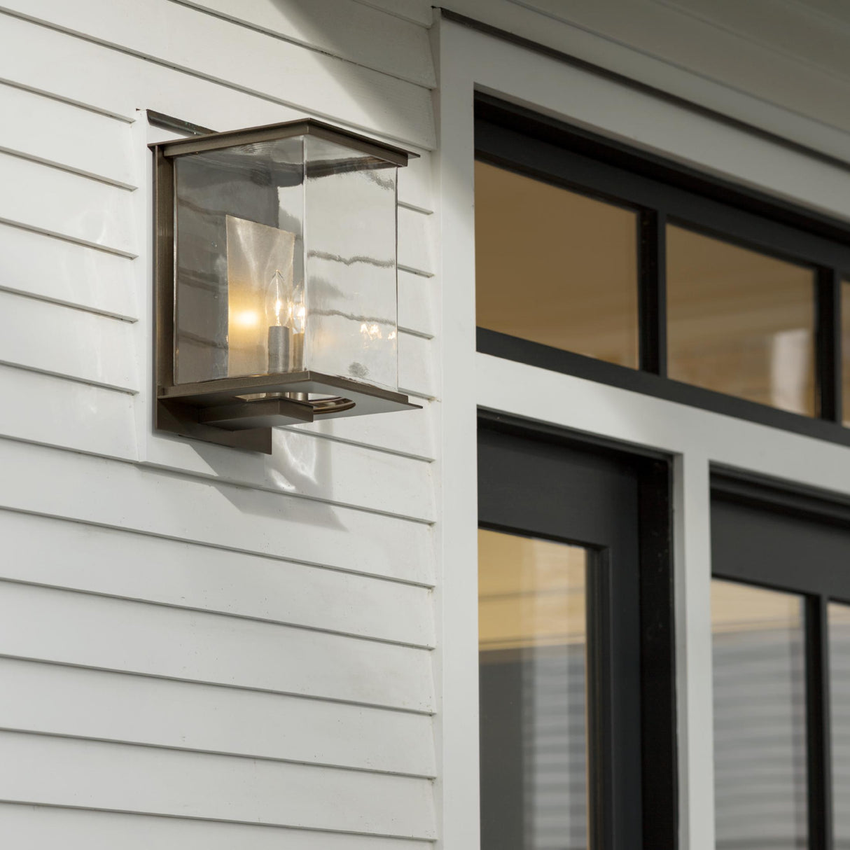 Hubbardton Forge 2021 Coastal Bronze Translucent Soft Gold Clear Glass (ZM) Kingston Outdoor Large Sconce