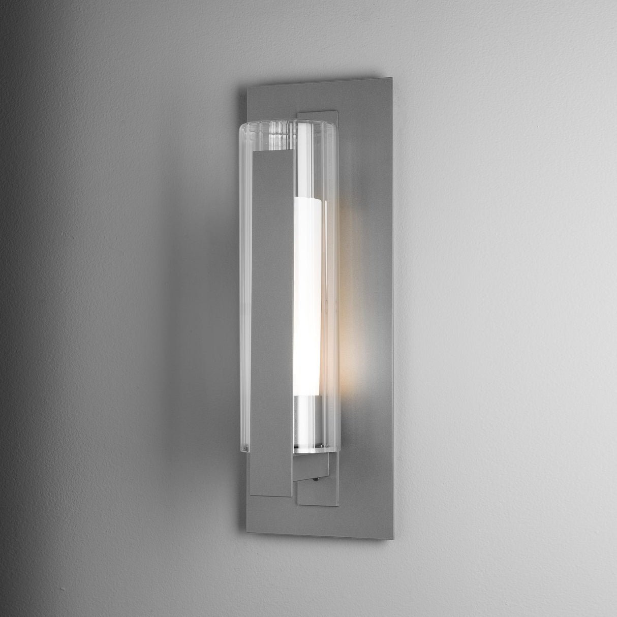 Hubbardton Forge 2020 Coastal Burnished Steel Clear Glass with Opal Diffuser (ZU) Vertical Bar Fluted Glass Medium Outdoor Sconce