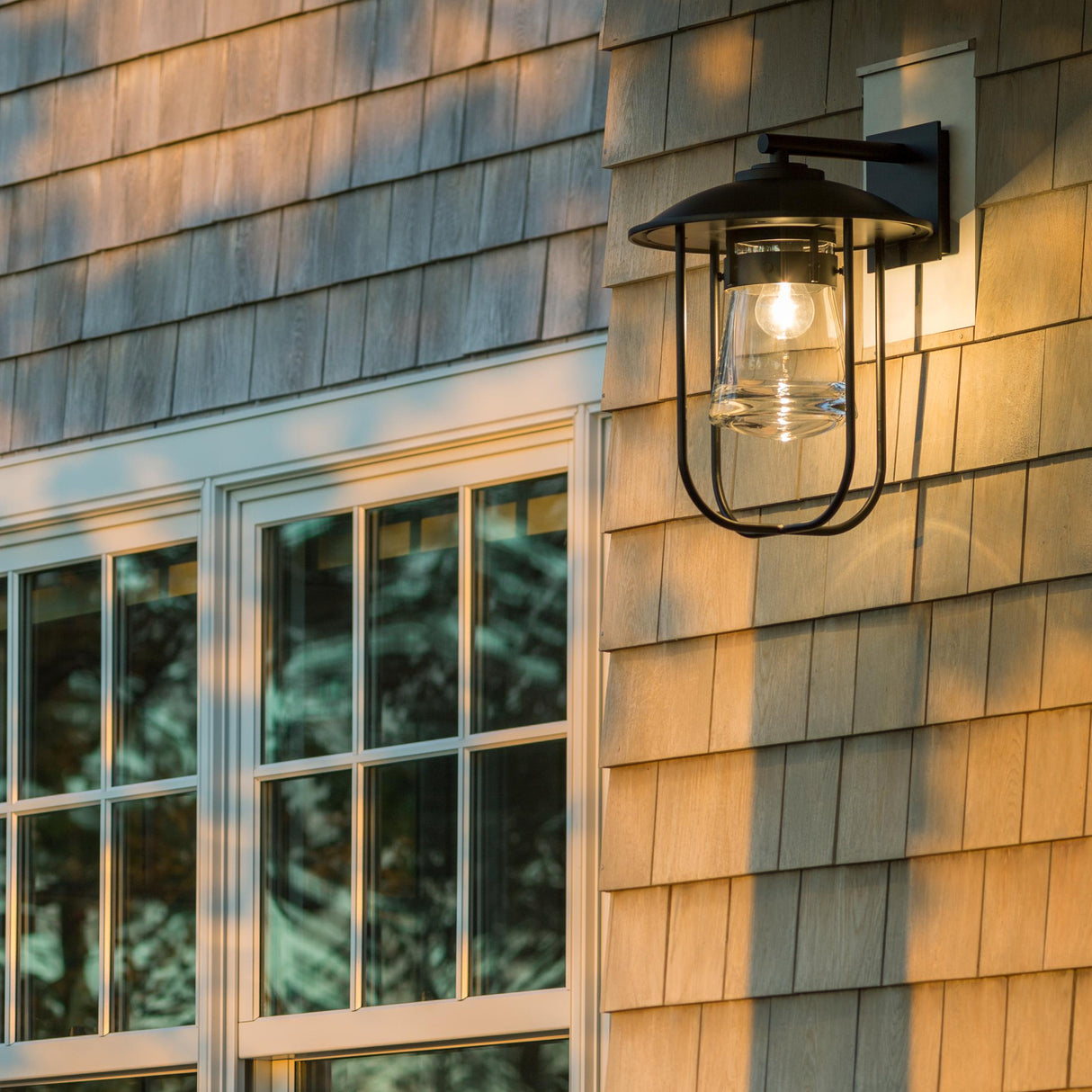 Hubbardton Forge 2019 Coastal Dark Smoke Clear Glass (ZM) Erlenmeyer Large Outdoor Sconce