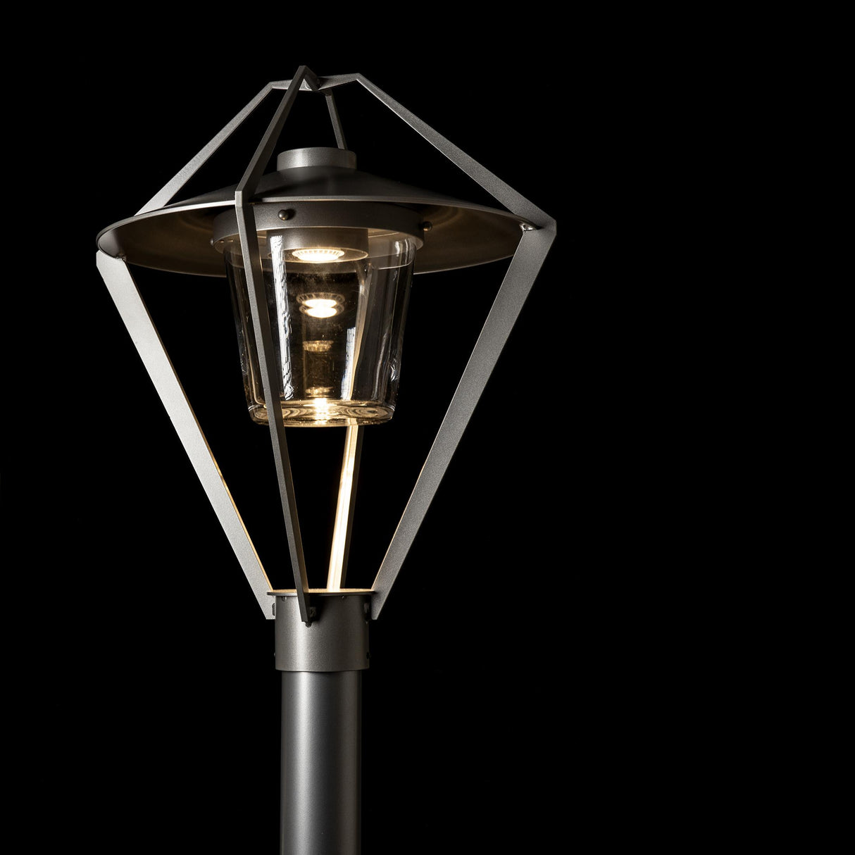 Hubbardton Forge 2022 Coastal Burnished Steel Clear Glass (ZM) Stellar Post Light