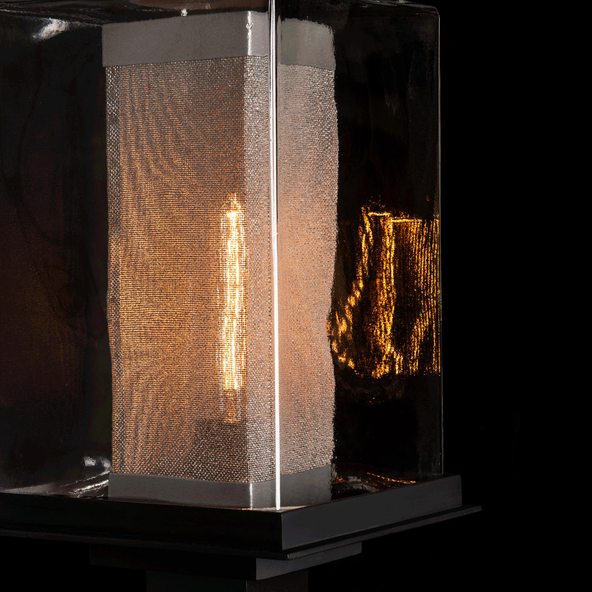 Hubbardton Forge 2021 Coastal Black Coastal Silver Clear Glass (ZM) Polaris Outdoor Post Light