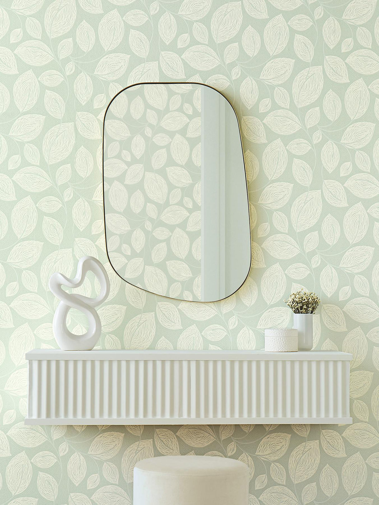 Candice Olson Green Contoured Leaves Green Wallpaper