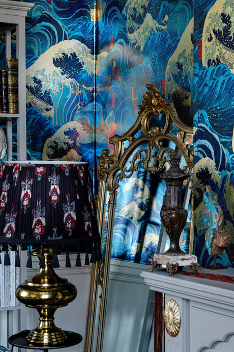 MindTheGap THE FORMER EMPEROR Metallic Edition The Curator's Cabinet Wallpaper