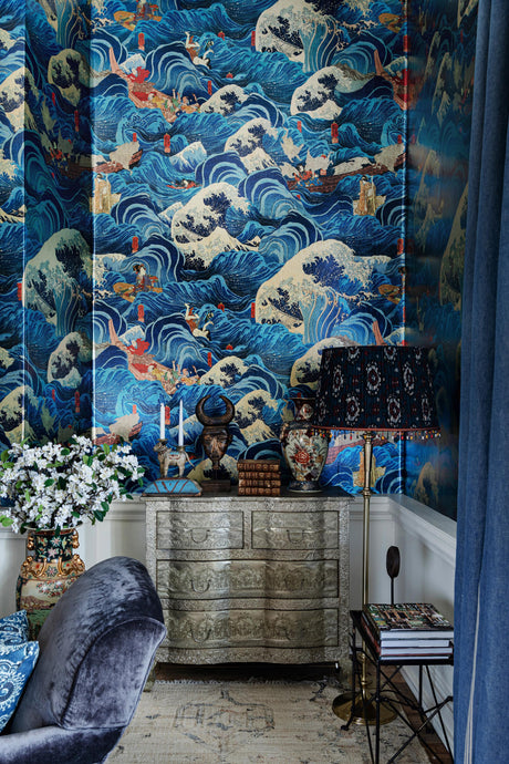 MindTheGap THE FORMER EMPEROR Metallic Edition The Curator's Cabinet Wallpaper