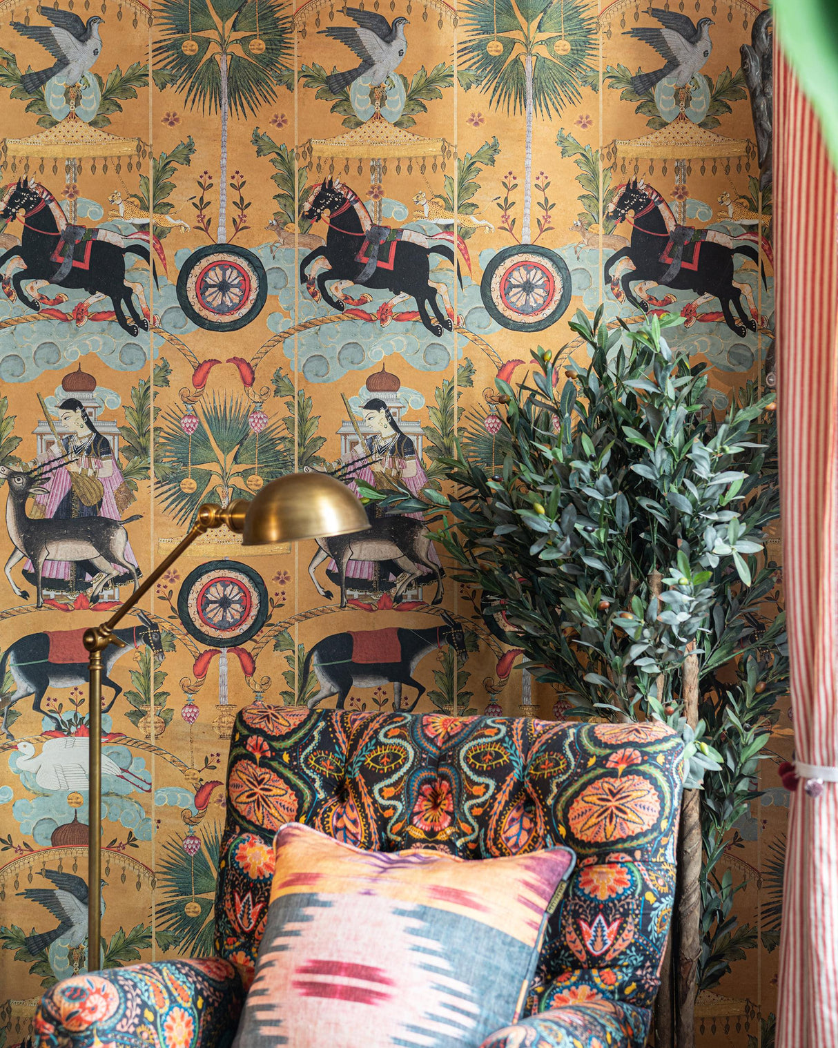 MindTheGap YENNAYER Amber Tales of Maghreb Wallpaper