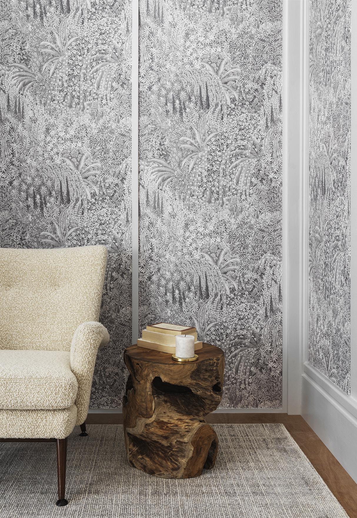 Cole & Son CASCADE PLATINUM Wallpaper