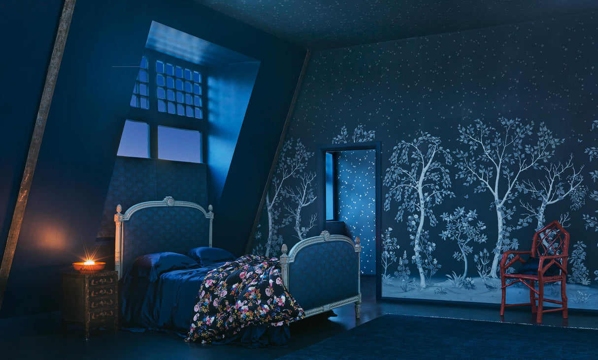 Cole & Son SEASONAL WOODS MIDNIGHT Wallpaper