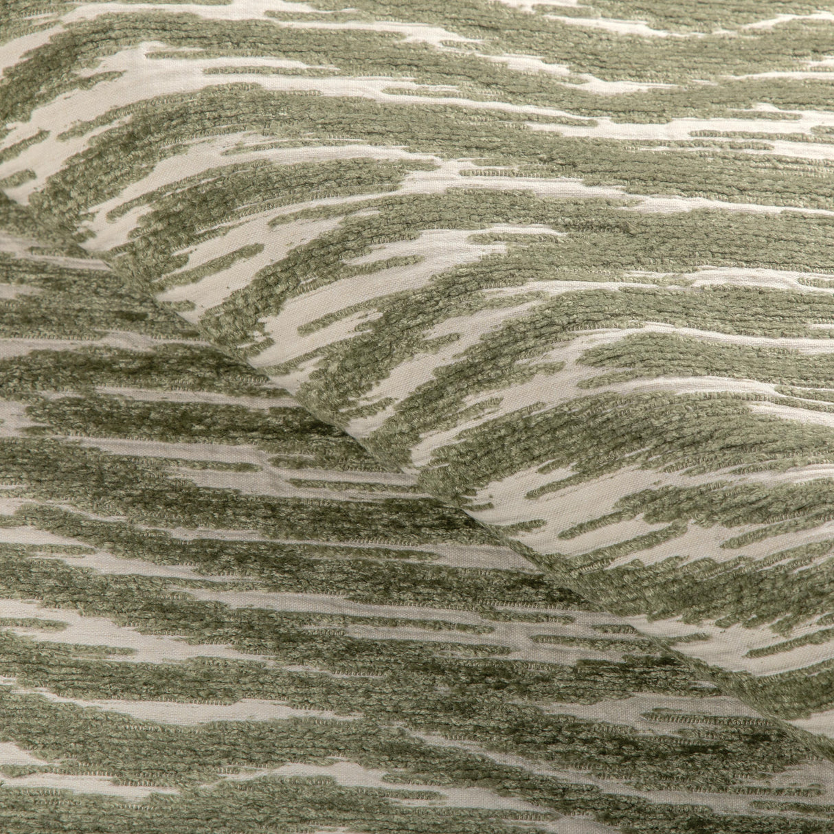 Kravet TUSCAN RIPPLES LICHEN Upholstery Fabric
