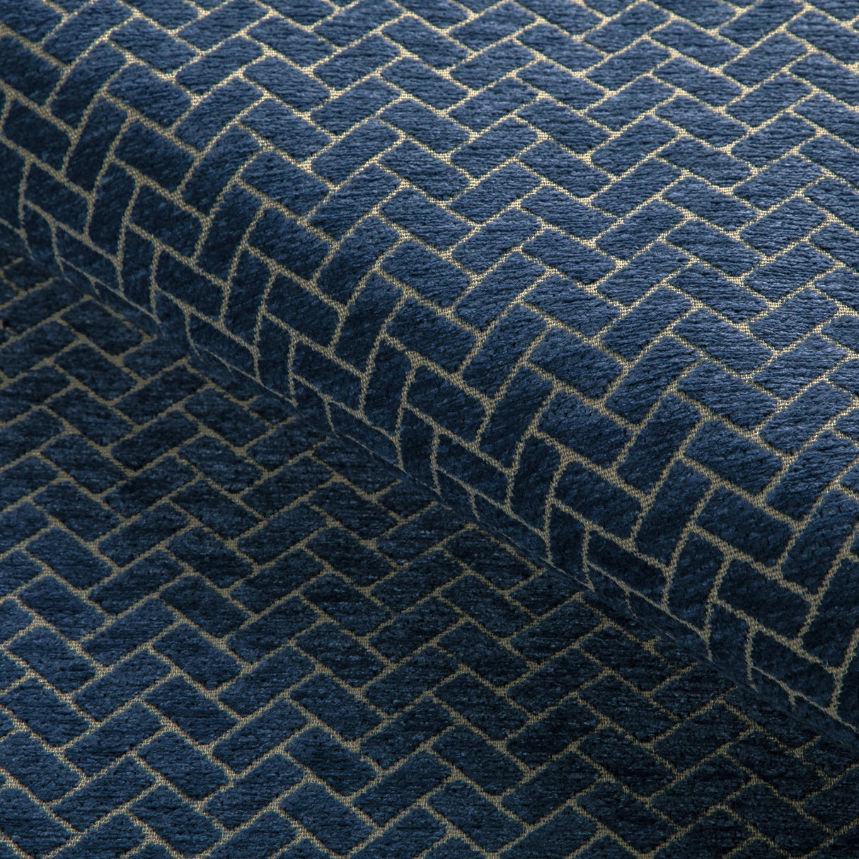 Kravet SMART 37003 5 Upholstery Fabric