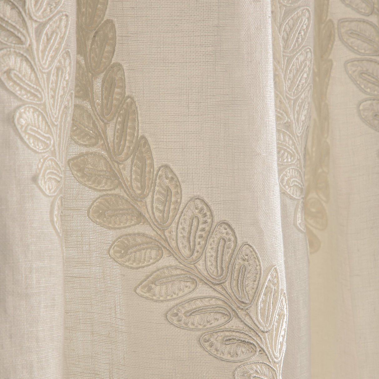 Brunschwig & Fils CAMUS SHEER IVORY Drapery Fabric
