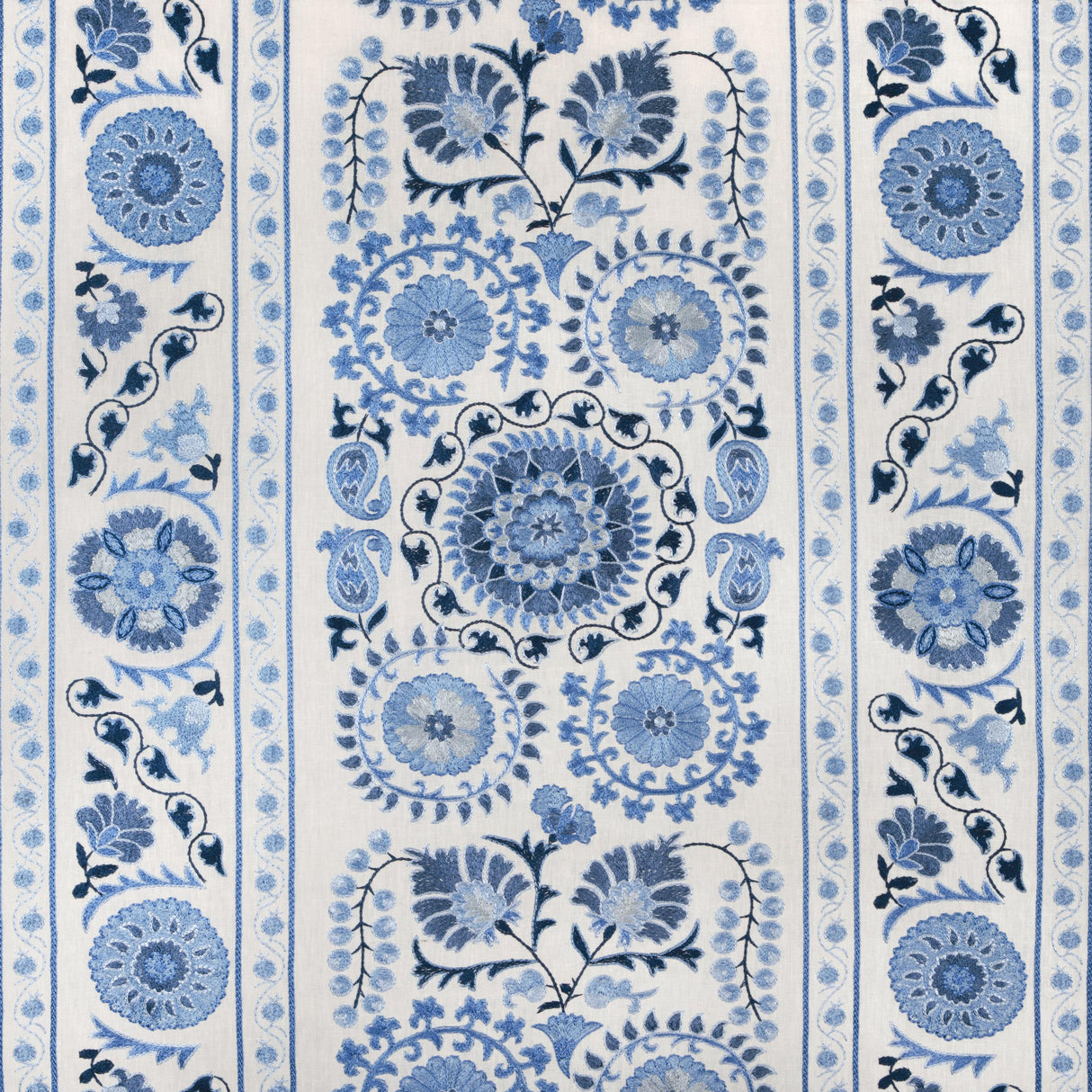 Brunschwig & Fils SAANVI EMB NAVY/SKY Fabric