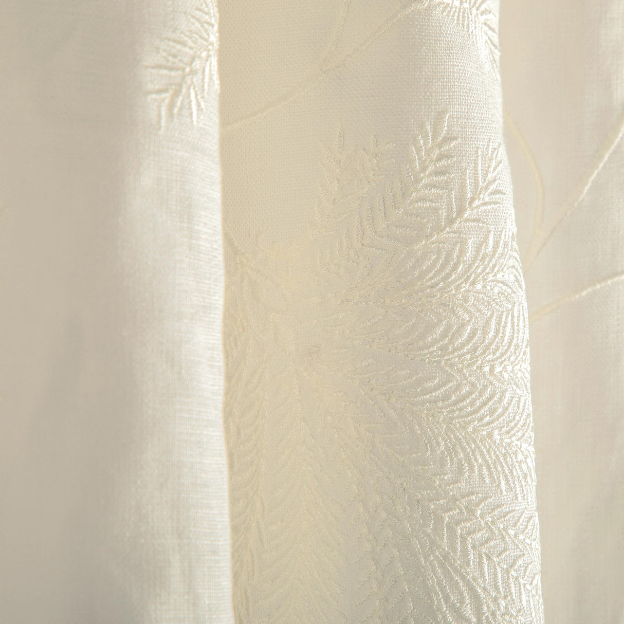 Brunschwig & Fils MAELLE EMB IVORY Drapery Fabric