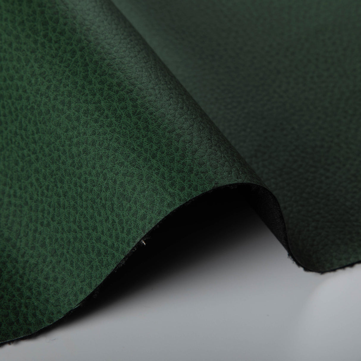 Kravet WOOLF WOODLAND Upholstery Fabric