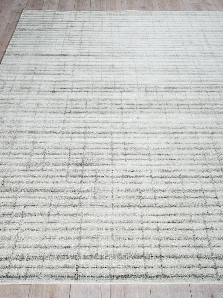 Exquisite Rugs Allure Hand-loomed Wool/Bamboo Silk 6337 Ivory/Silver 10' x 14' Area Rug