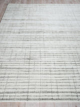 Exquisite Rugs Allure Hand-loomed Wool/Bamboo Silk 6337 Ivory/Silver 10' x 14' Area Rug