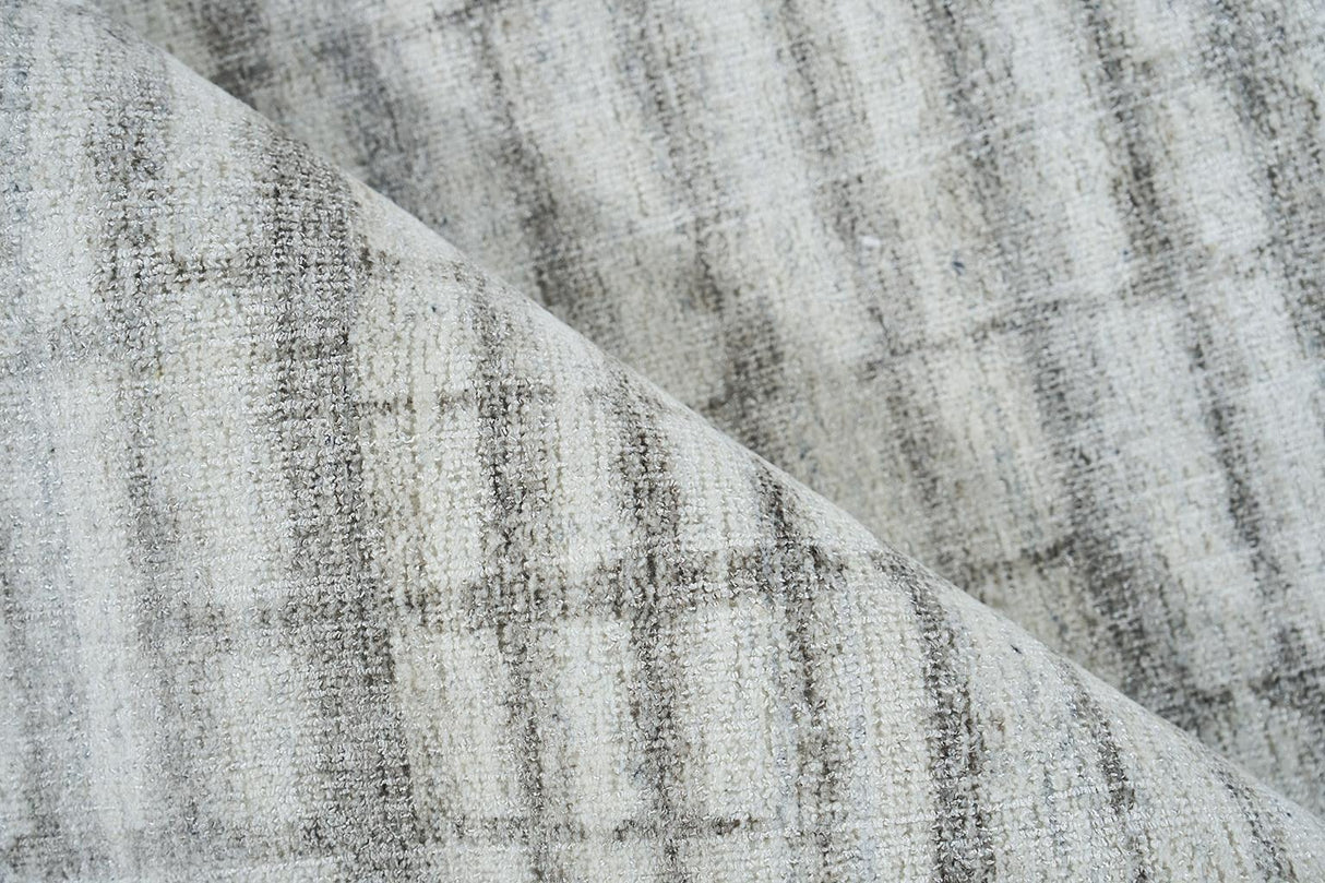 Exquisite Rugs Allure Hand-loomed Wool/Bamboo Silk 6337 Ivory/Silver 10' x 14' Area Rug