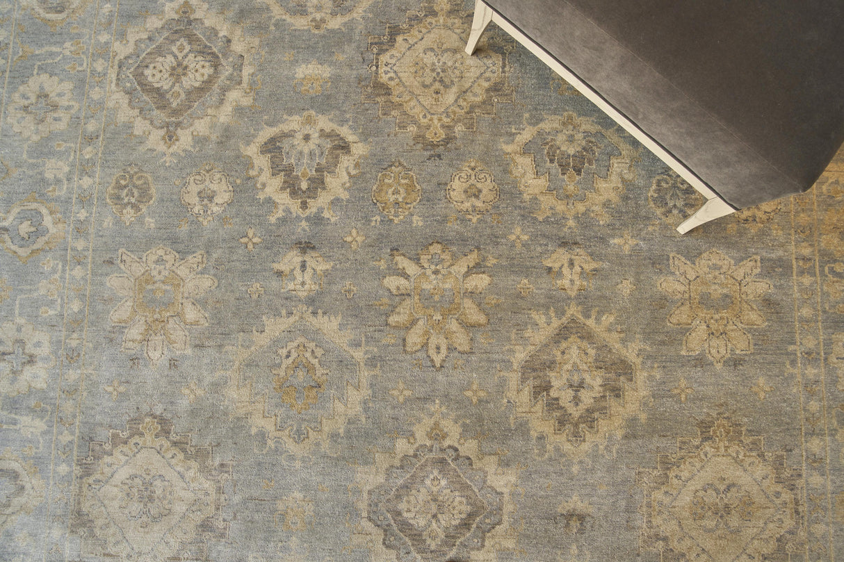 Exquisite Rugs Antique Weave Oushak Hand-knotted New Zealand Wool 3421 Light Blue 6' x 9' Area Rug