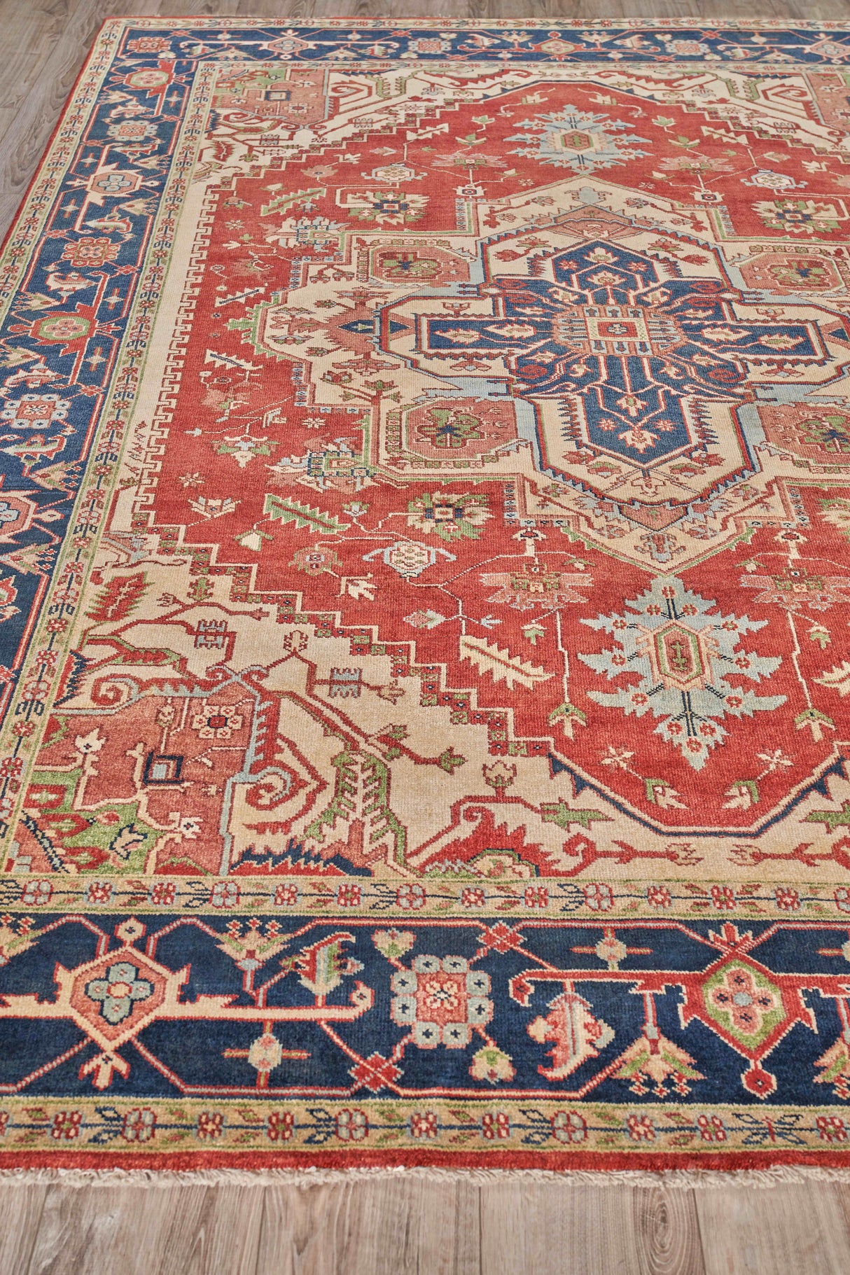 Exquisite Rugs Antique Weave Serapi Hand-knotted New Zealand Wool 7053 Red/Navy 14' x 18' Area Rug