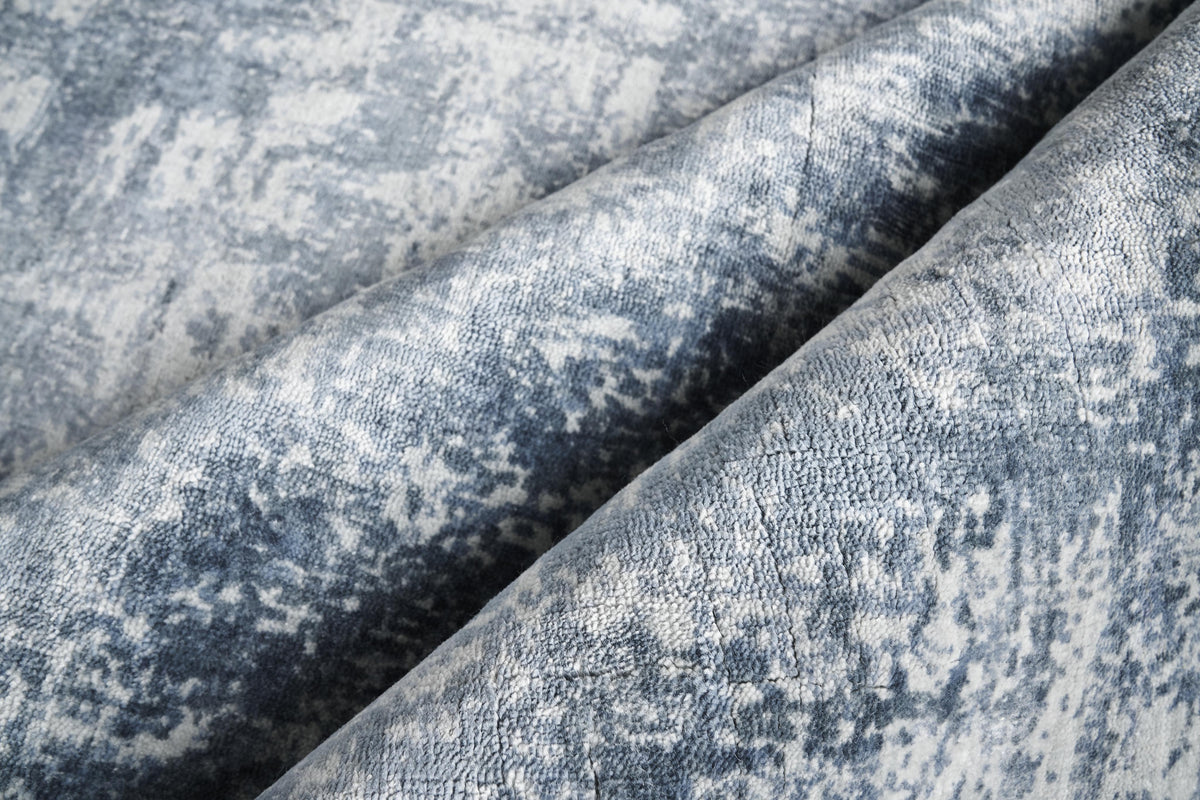 Exquisite Rugs Antolini Hand-loomed Bamboo Silk 3940 Blue/Ivory/Gray 8' x 10' Area Rug