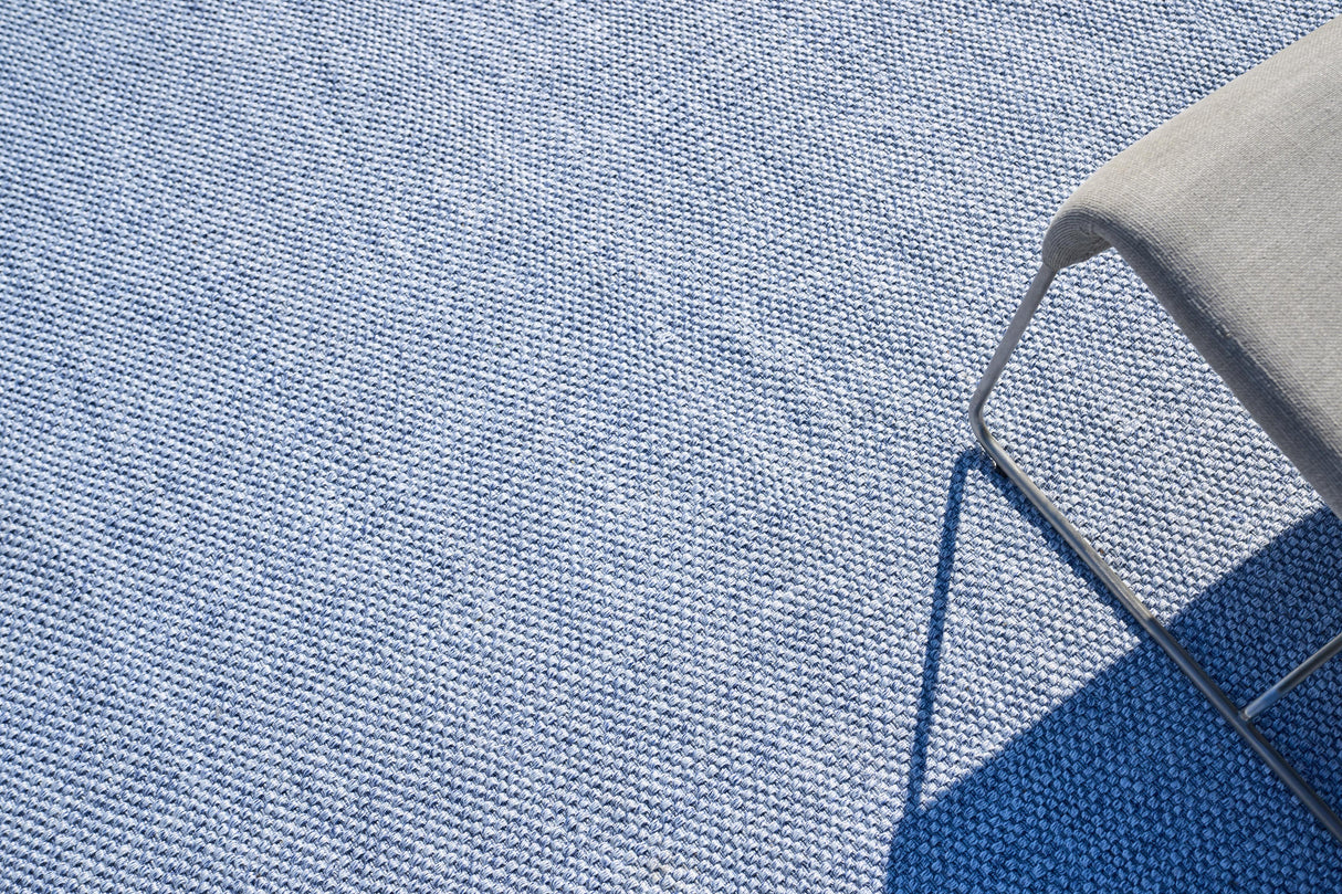 Exquisite Rugs Bali Indoor/Outdoor Flatweave PET yarn 4980 Light Blue 9' x 12' Area Rug