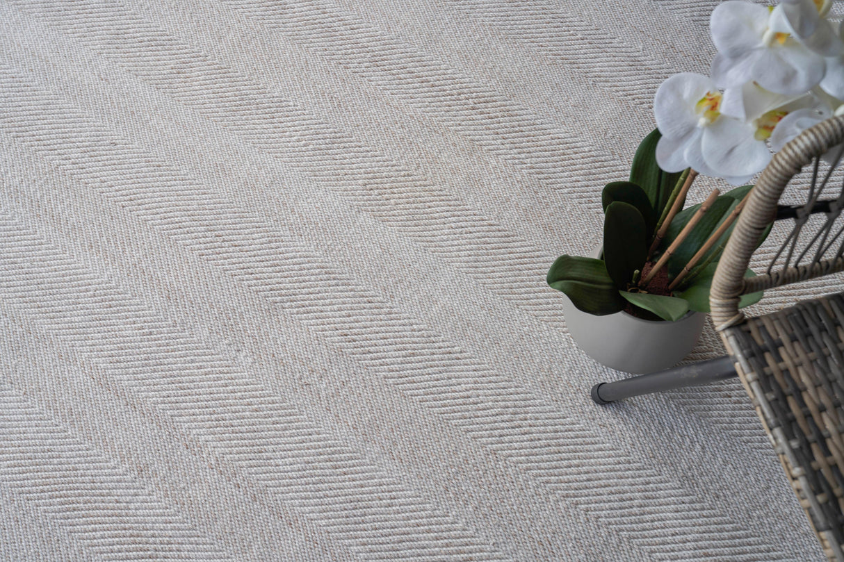 Exquisite Rugs Bintan Indoor/Outdoor Flatweave PET yarn 4897 Ivory/Beige 5' x 8' Area Rug