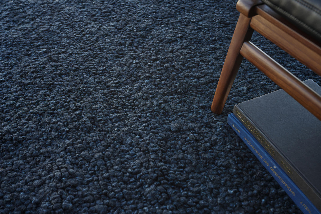 Exquisite Rugs Borelli Hand-loomed New Zealand Wool 4752 Navy Blue 6' x 9' Area Rug