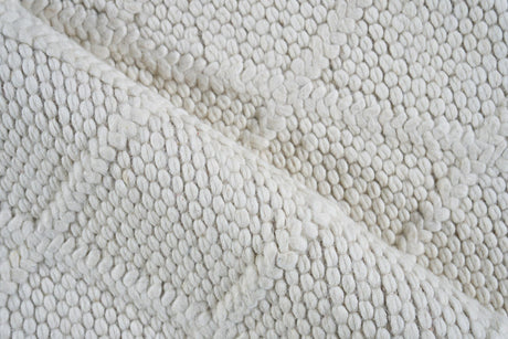 Exquisite Rugs Brentwood Handwoven Wool/Viscose 4716 White 10' x 14' Area Rug