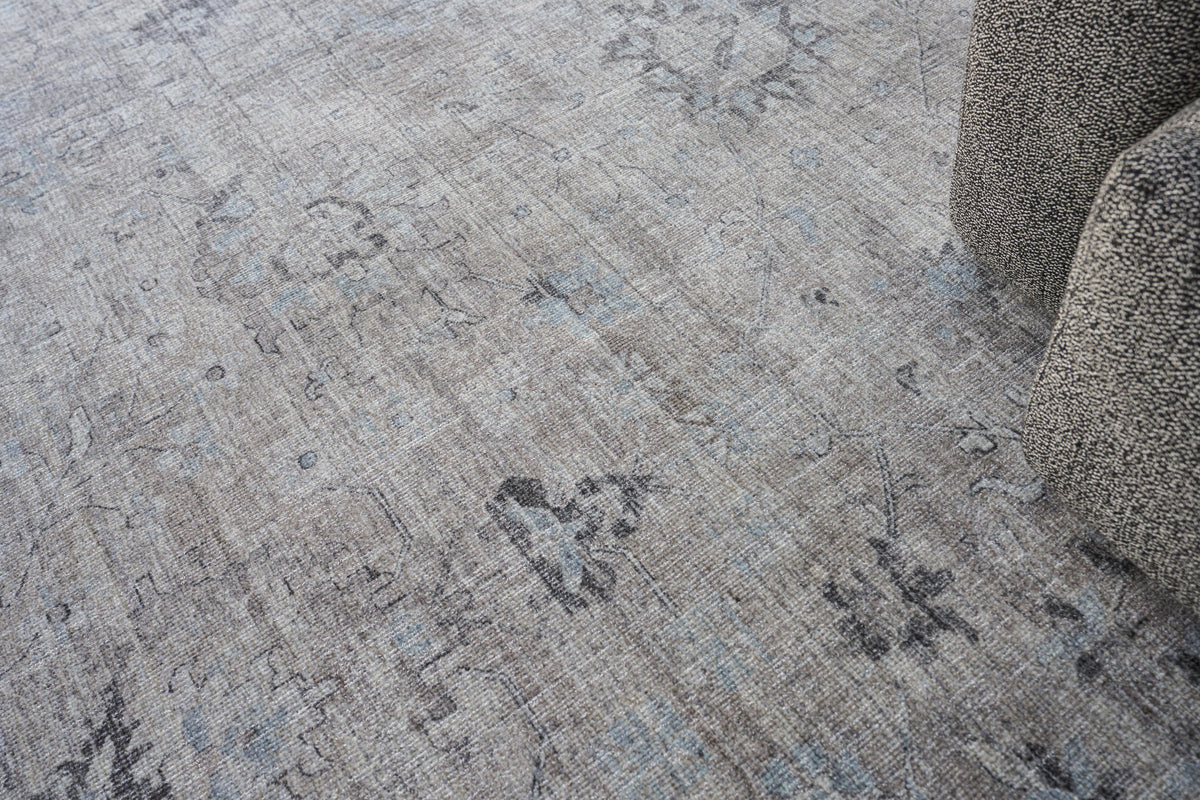 Exquisite Rugs Cambridge Hand-loomed Wool/Bamboo Silk 4964 Silver/Brown 8' x 10' Area Rug