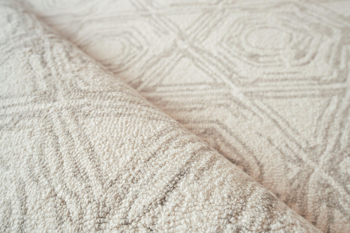 Exquisite Rugs Caprice Hand-tufted New Zealand Wool 2707 Silver/Ivory 8' x 10' Area Rug