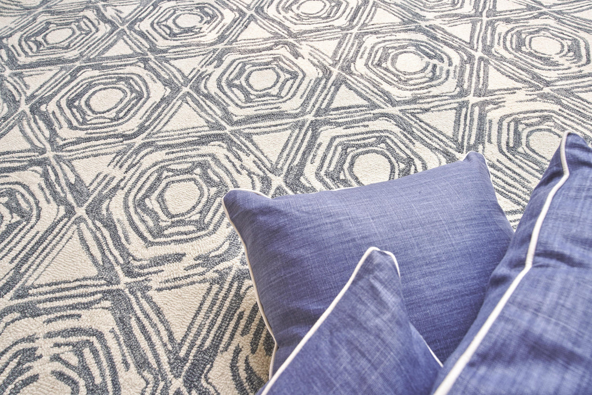 Exquisite Rugs Caprice Hand-tufted New Zealand Wool 2708 Dark Blue/Ivory 5' x 8' Area Rug