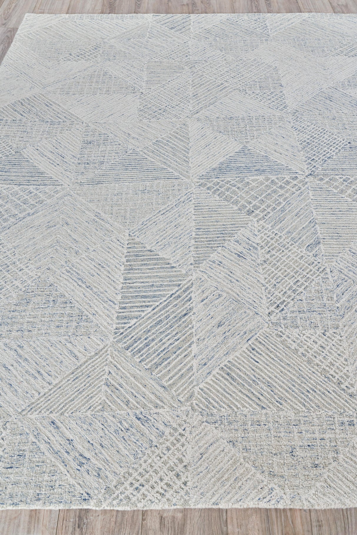 Exquisite Rugs Caprice Hand-tufted New Zealand Wool 4761 Light Blue 5' x 8' Area Rug