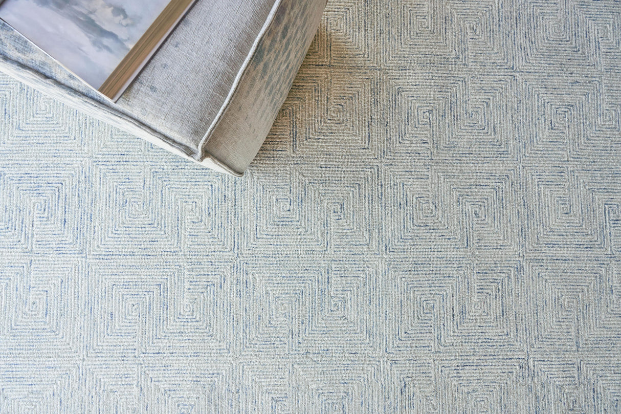Exquisite Rugs Caprice Hand-tufted New Zealand Wool 4771 Light Blue/Ivory 10' x 14' Area Rug