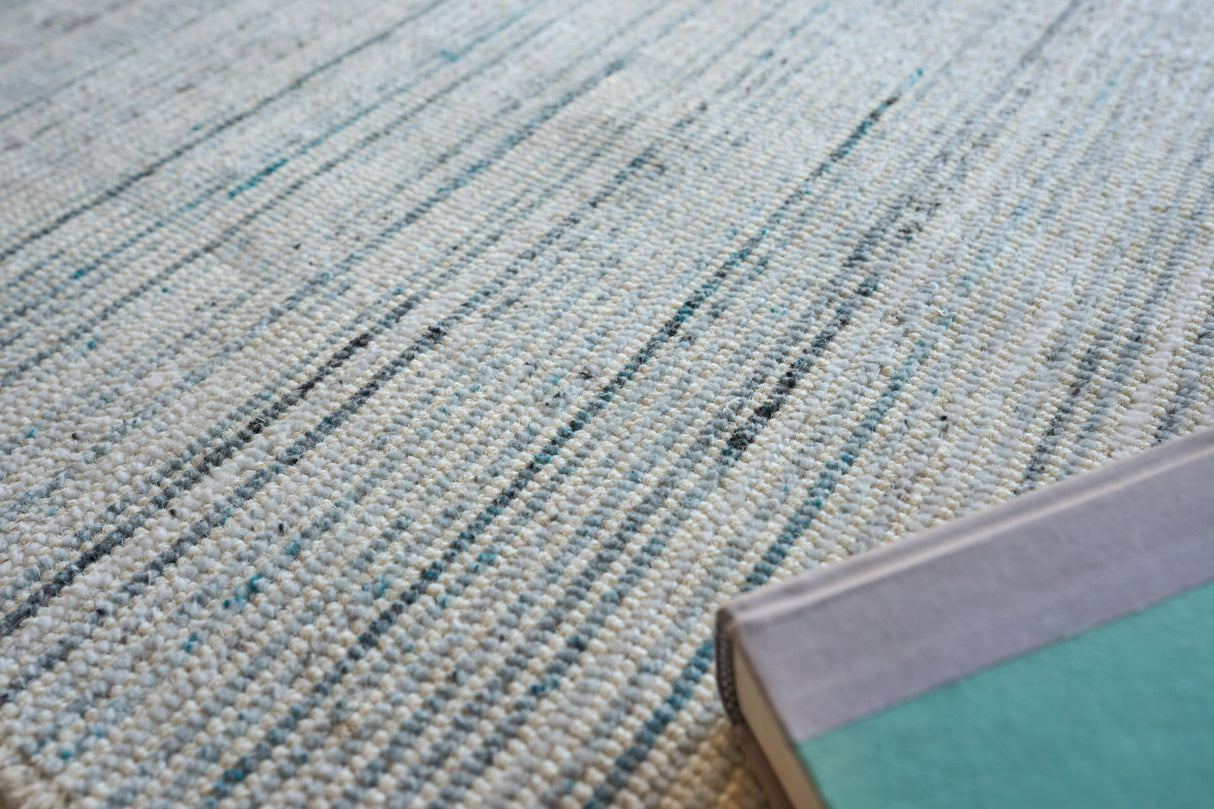 Exquisite Rugs Carmen Hand-loomed PET yarn 4486 Blue/Ivory 9' x 12' Area Rug